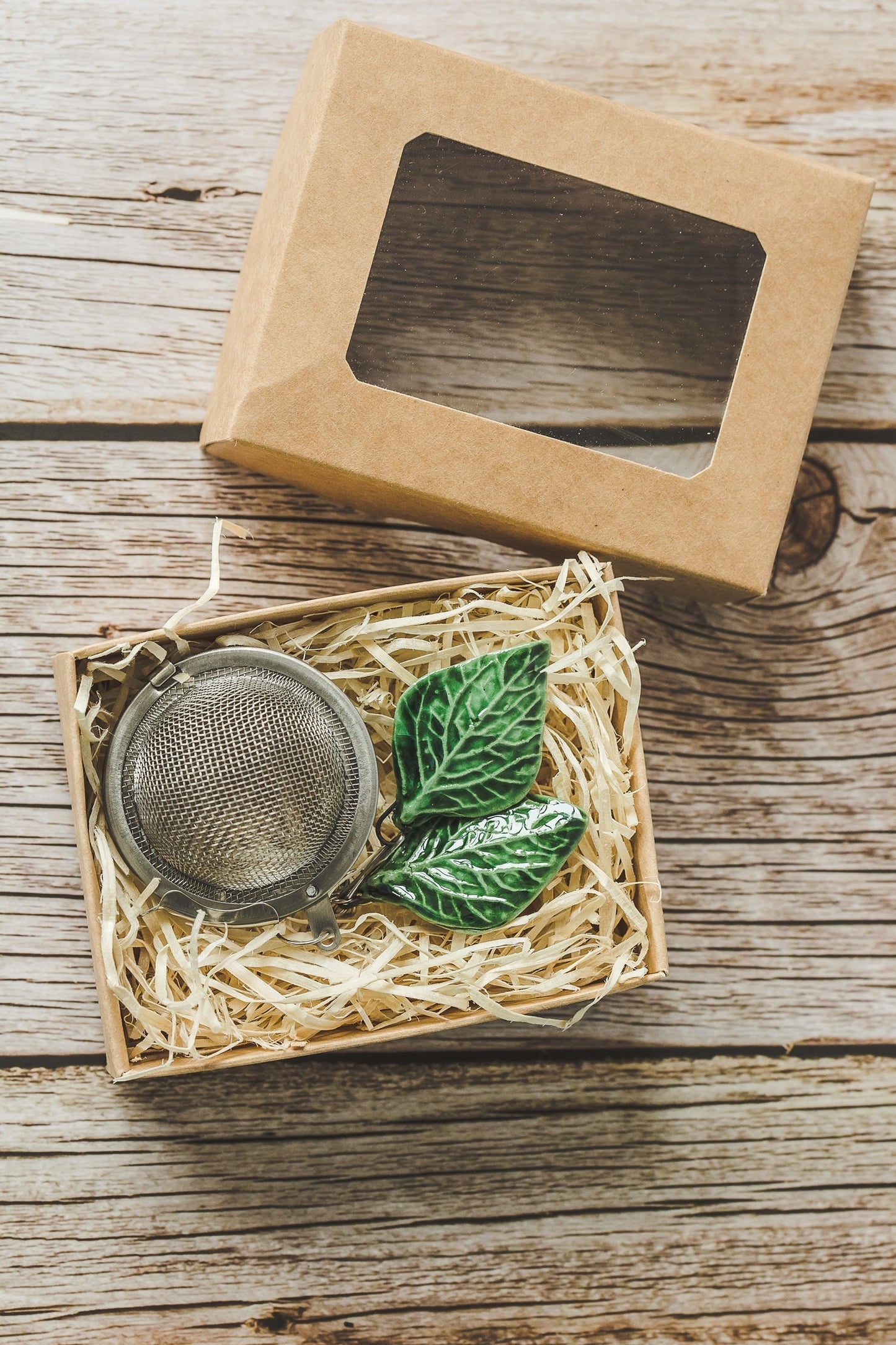 Loose leaf tea strainer - Tea infuser - Tea leaves tea steeper - Mother's day gift - Herbal tea infuser with ceramic charm