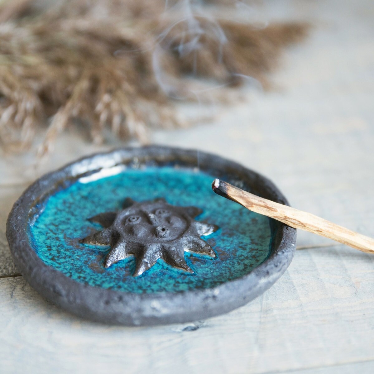 Palo Santo incense ceramic plate with the sun - Dark blue cone incense burner plate - Incense stick holder