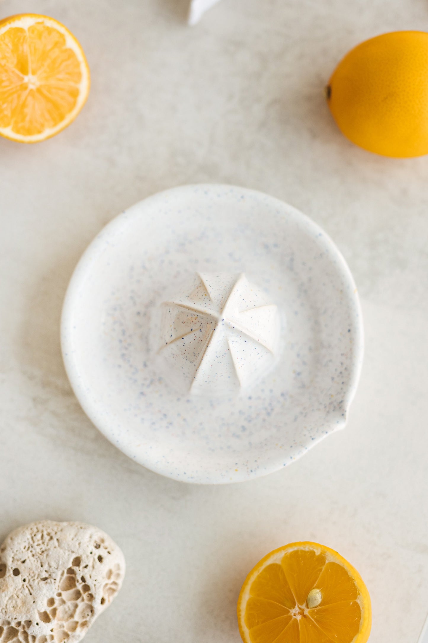 White dotted ceramic orange juicer - Pottery lemon squeezer - Handmade citrus juice maker