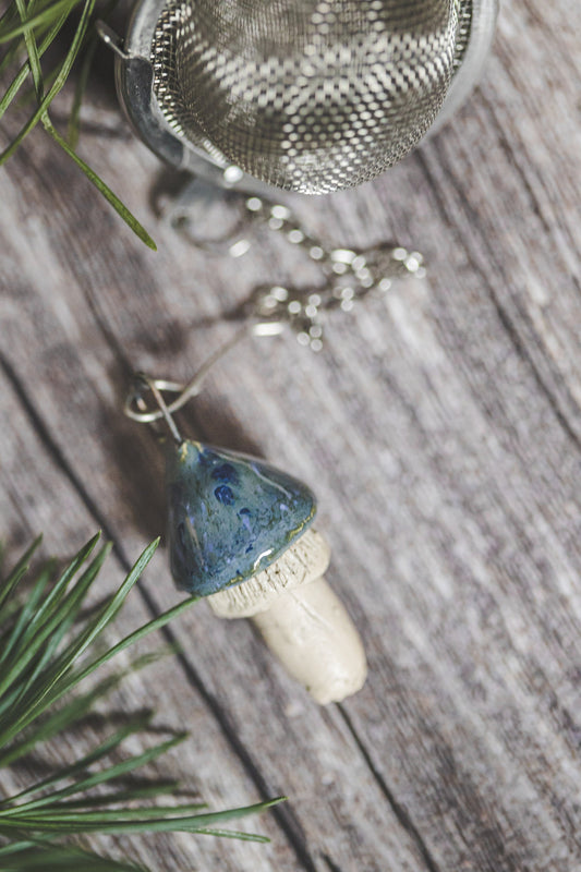 Tea infuser with swamp blue mushroom - Loose leaf tea strainer with magic ceramic mushroom - Herbal tea steeper
